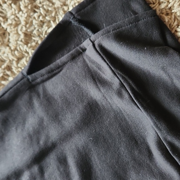 NWT Ambernoon Black Hooded Long Sleeve with Front Pocket Womans Size 1x - Picture 5 of 7